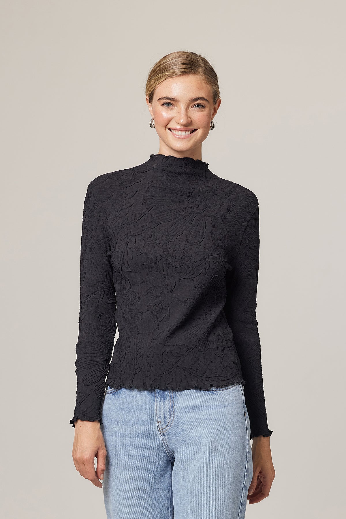 Kylie Lettuce Edge Floral Jacquard Top