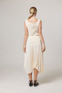 Nina Square-neck 3D Honeycomb Texture Shell