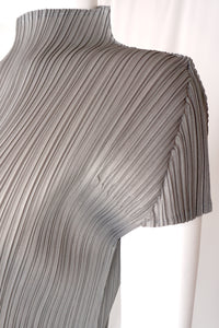 Brittny Plissé Satin Mock neck H Dress