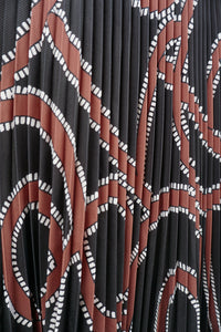 (BACK IN STOCK) Inès Ribbon Print Pleated Skirt