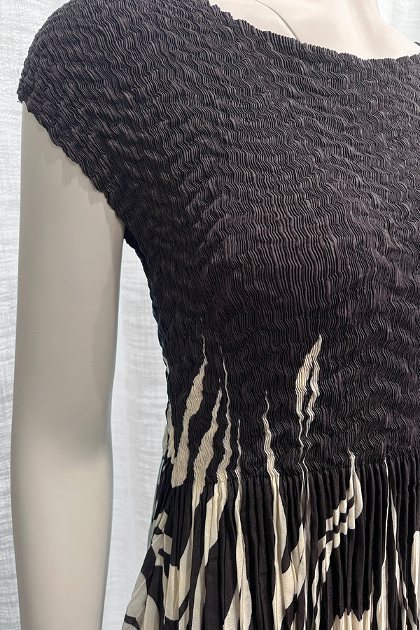 Lizzy Smock Graphic High Low Dress