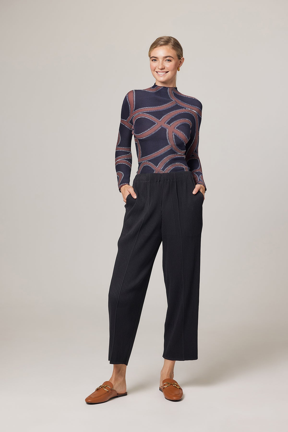 Julia Pin Tuck Double Knit Plissé Casual Pant