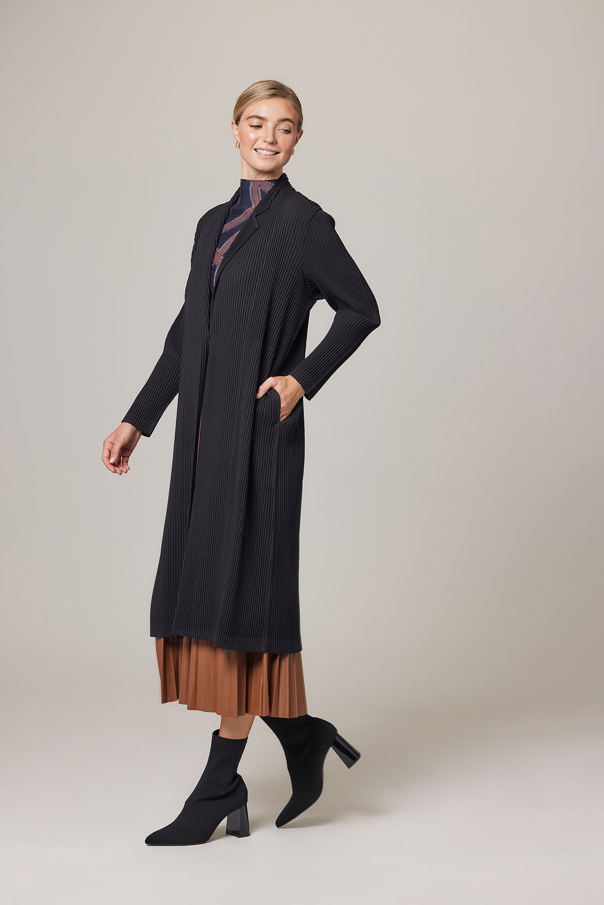 Ella Double Knit Plissé Blazer Trench