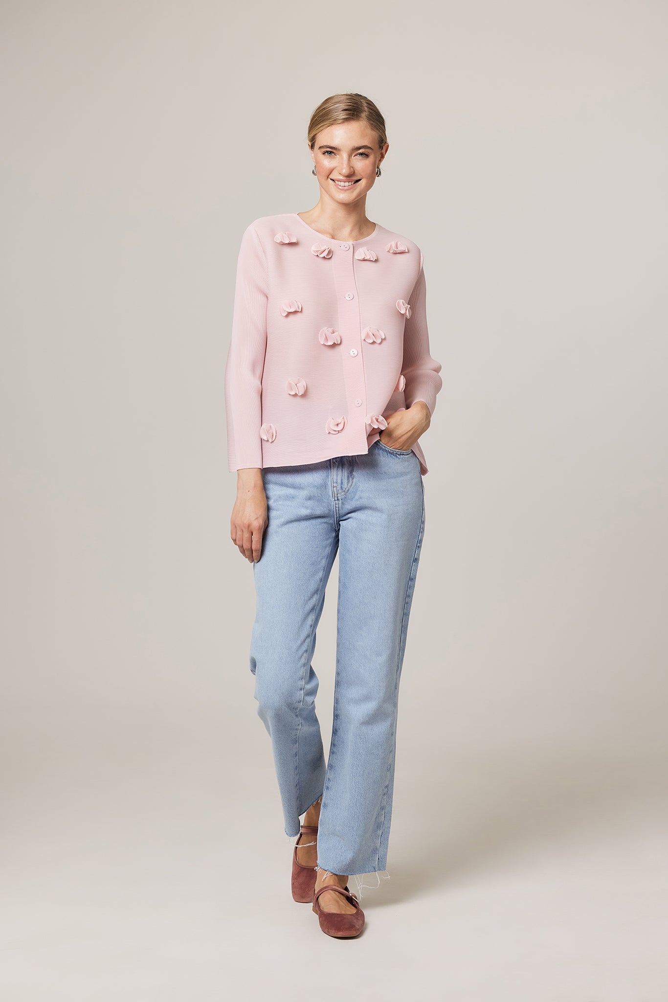 Gloria Flower Embroidered Crystal Pleats Cardigan – Wild Cosmos