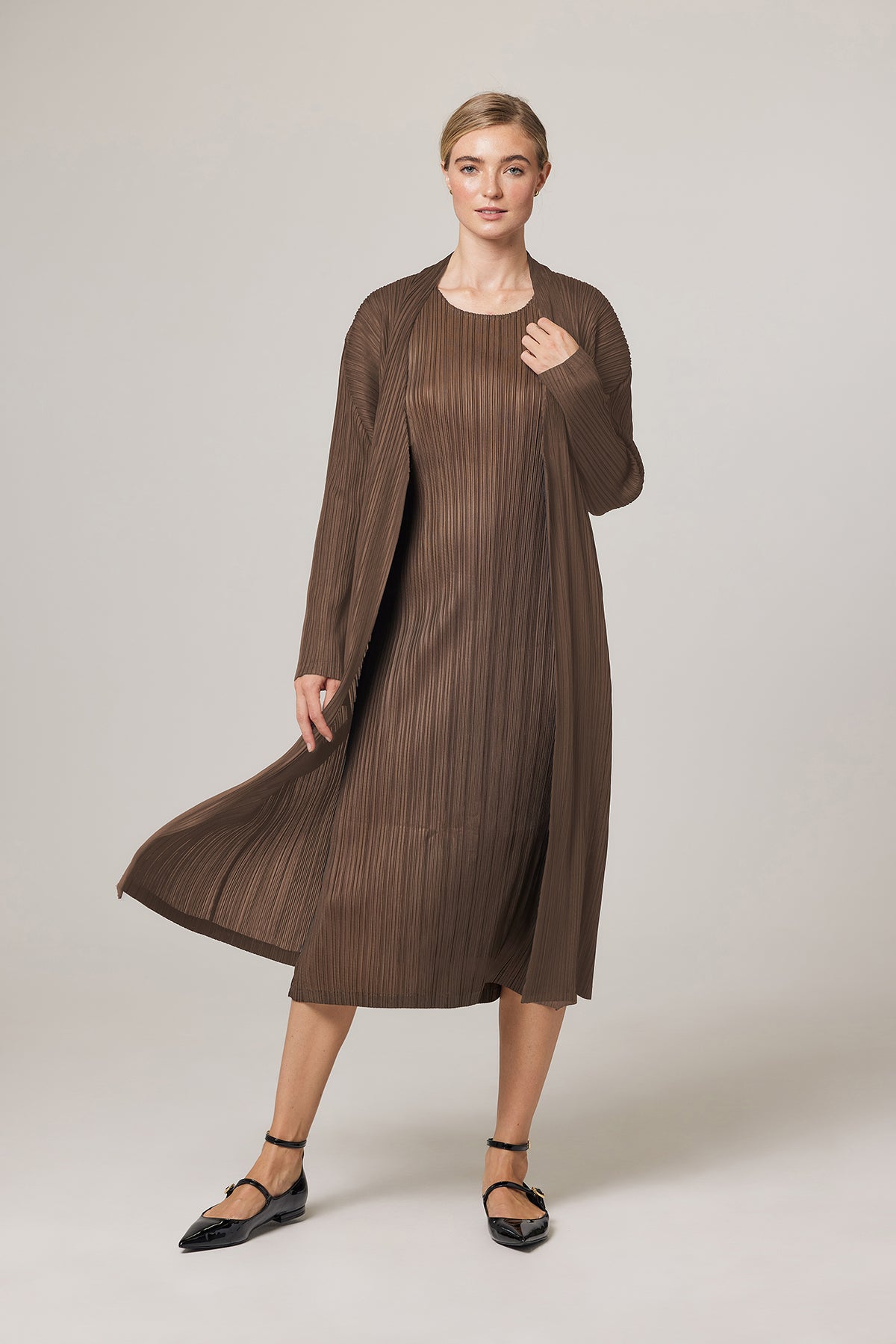 Charlotte Plissé Satin Long Duster