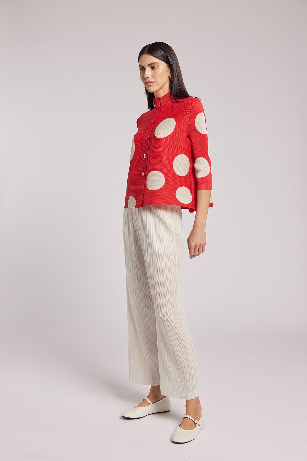 Mari Dot Mandarin Collar Crystal Pleats Shirt