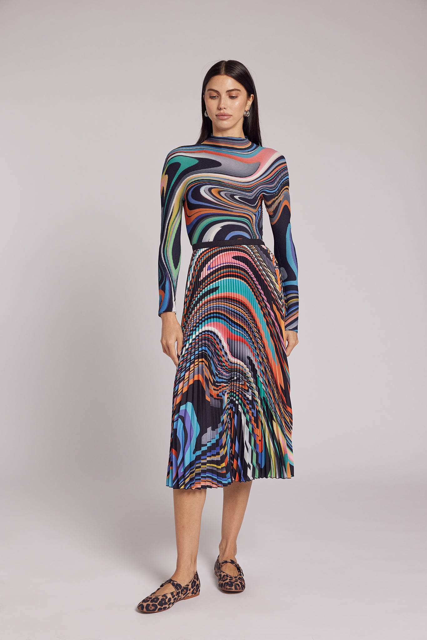 Emily Oil Paint Pleated Skirt – Wild Cosmos