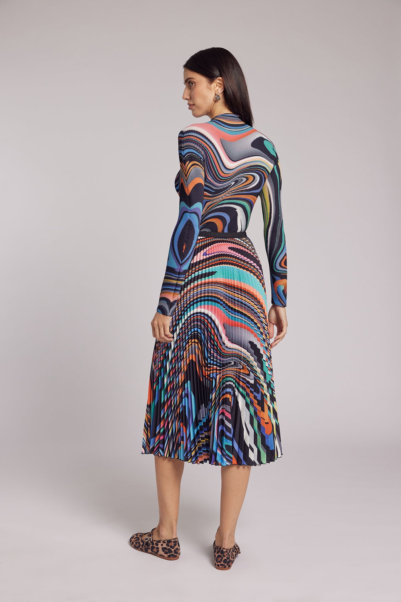 Emily Oil Paint Pleated Skirt – Wild Cosmos