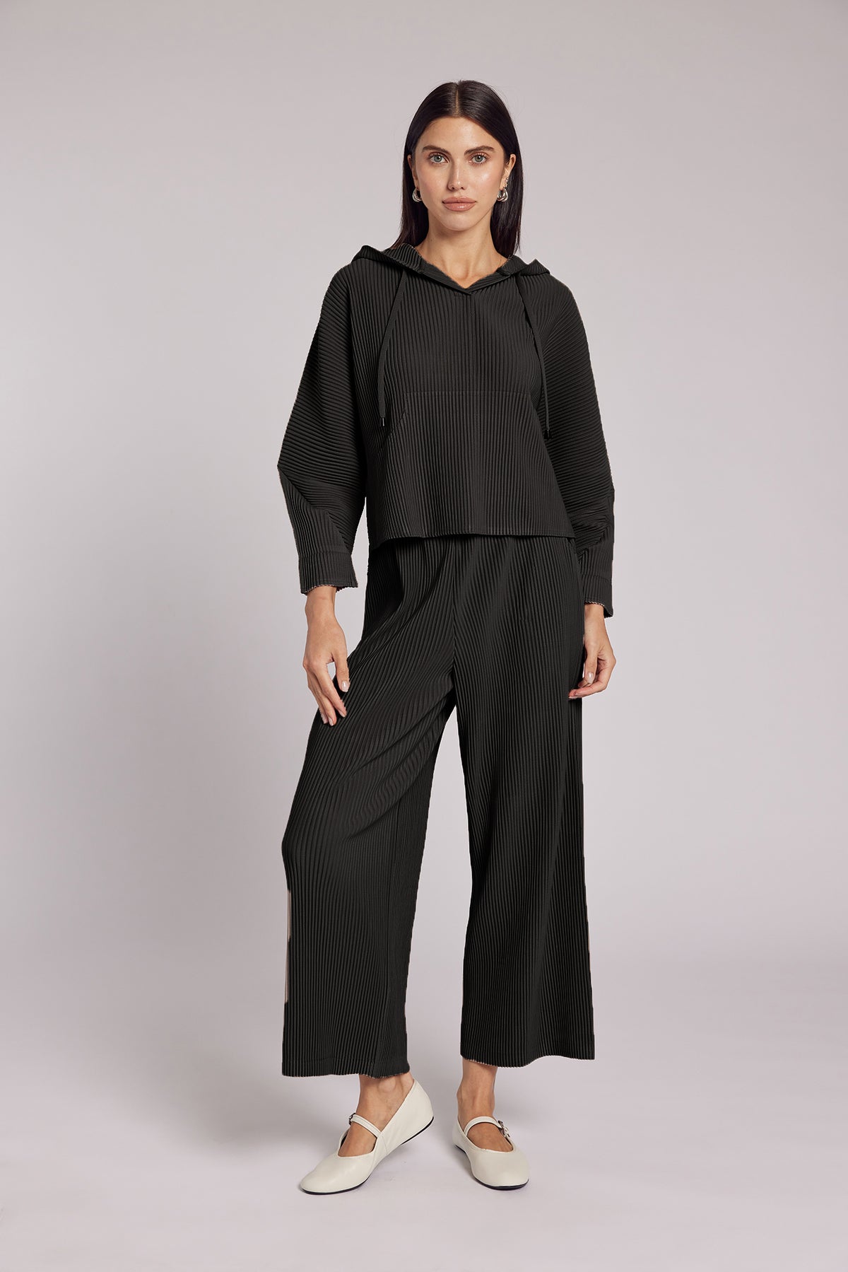 Julia Pin Tuck Double Knit Plissé Casual Pant