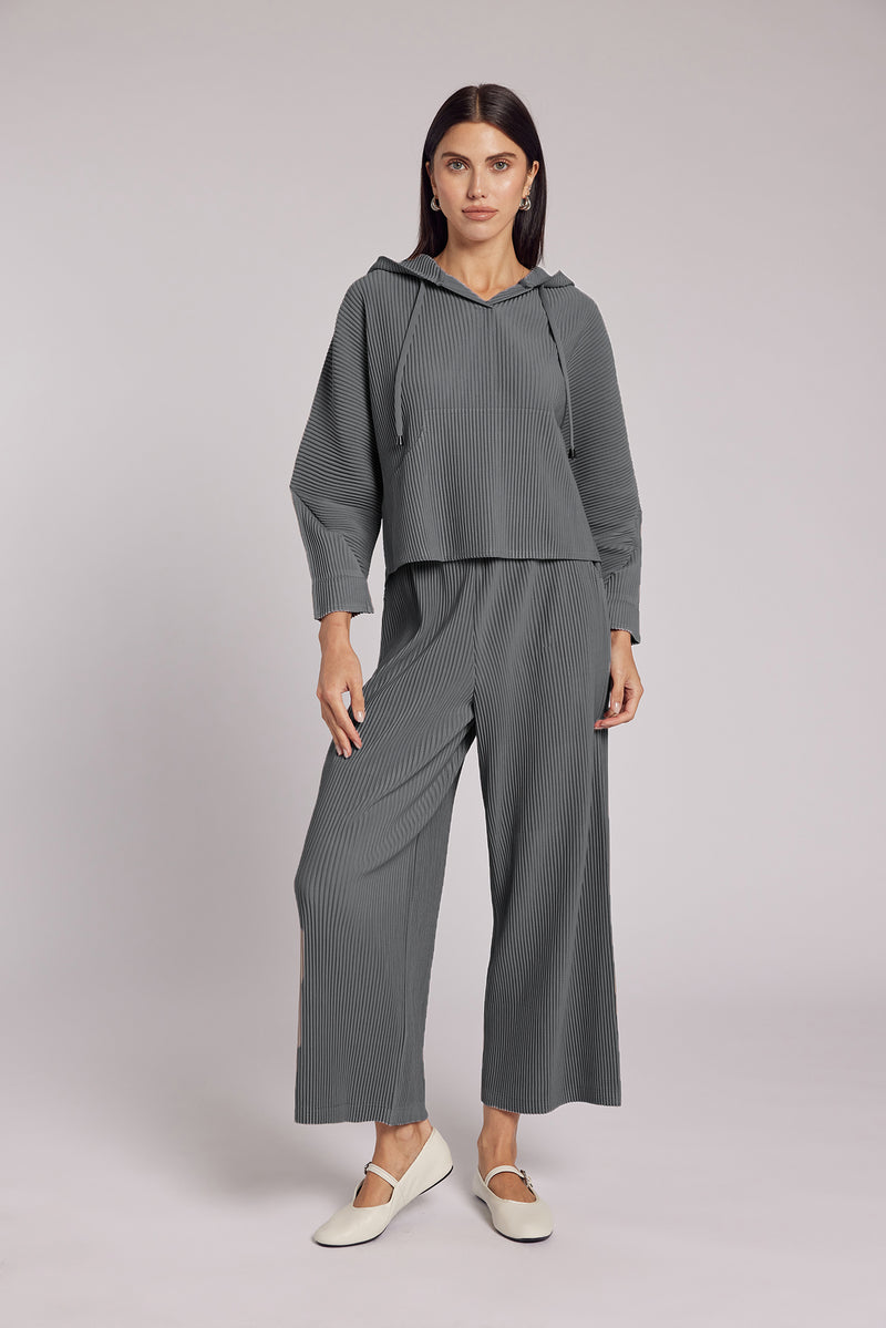 Vivian Double Knit Plissé Straight Pant