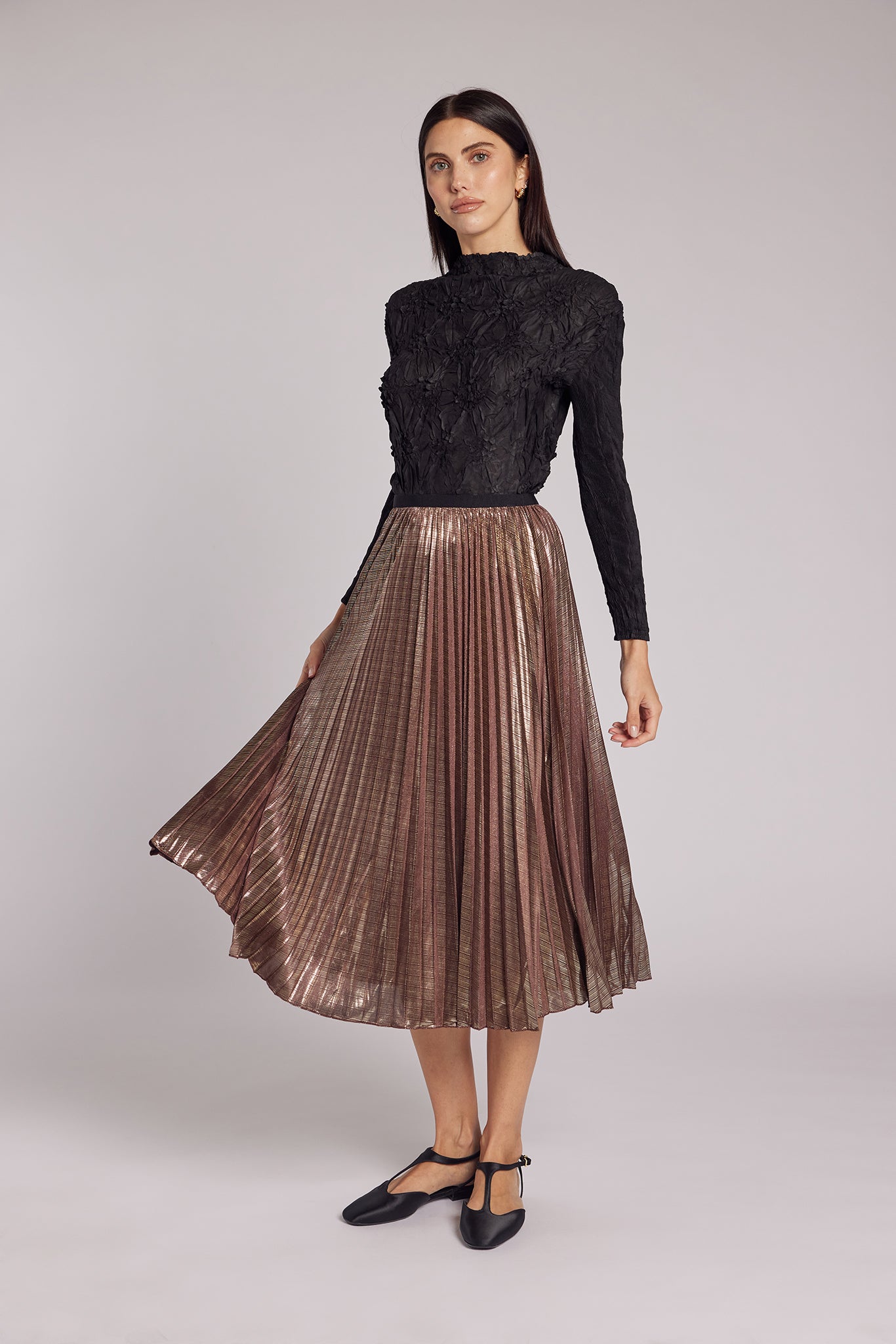 Esther Metallic Accordion Pleated Skirt – Wild Cosmos