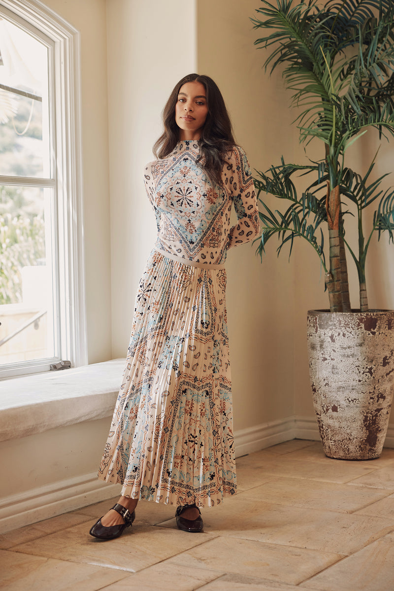 Arianna Kilim 3D Honeycomb Top