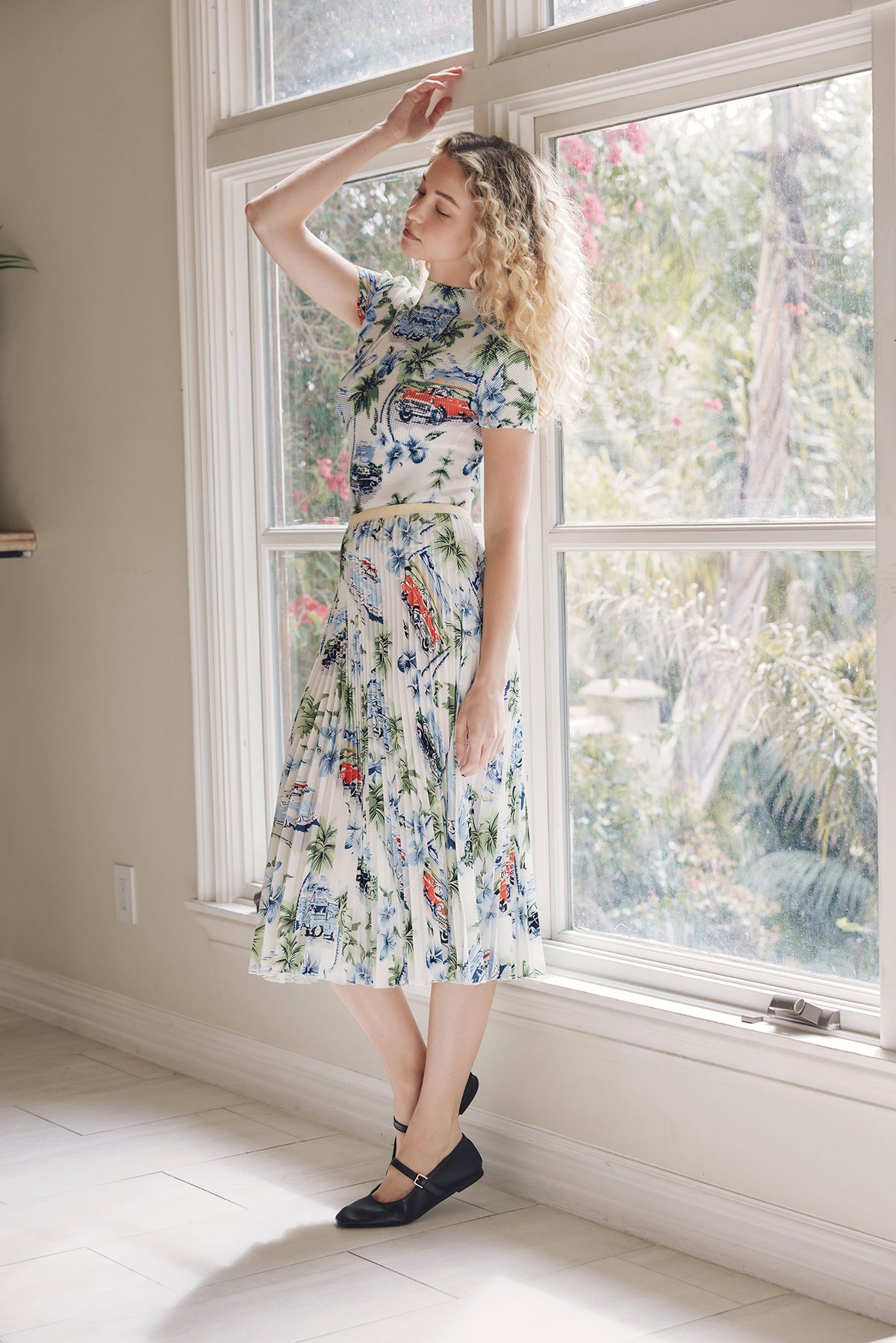 Palm Springs Stroll Pleated Skirt