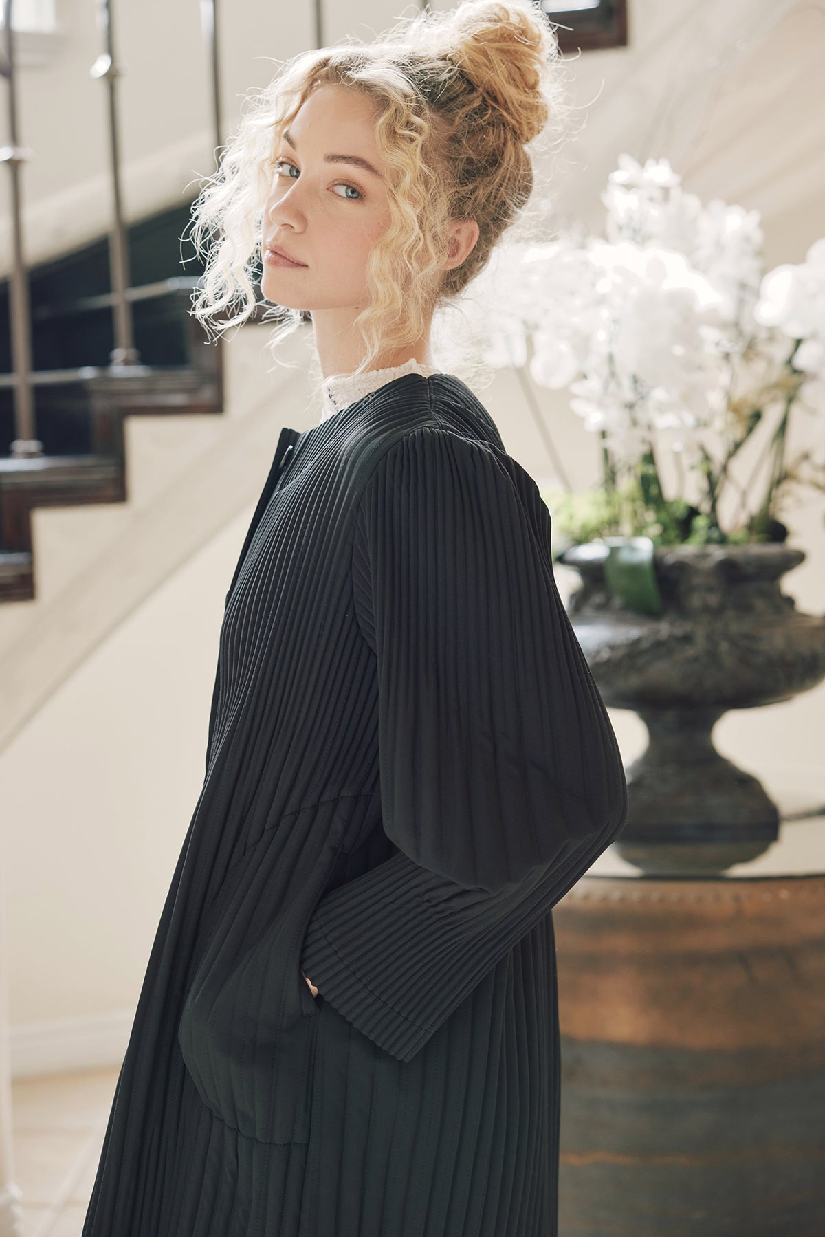 Boston Insulated Plissé Jacket with Removable Scarf