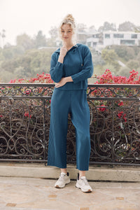 Vivian Hooded Double Knit Plissé Pull Over