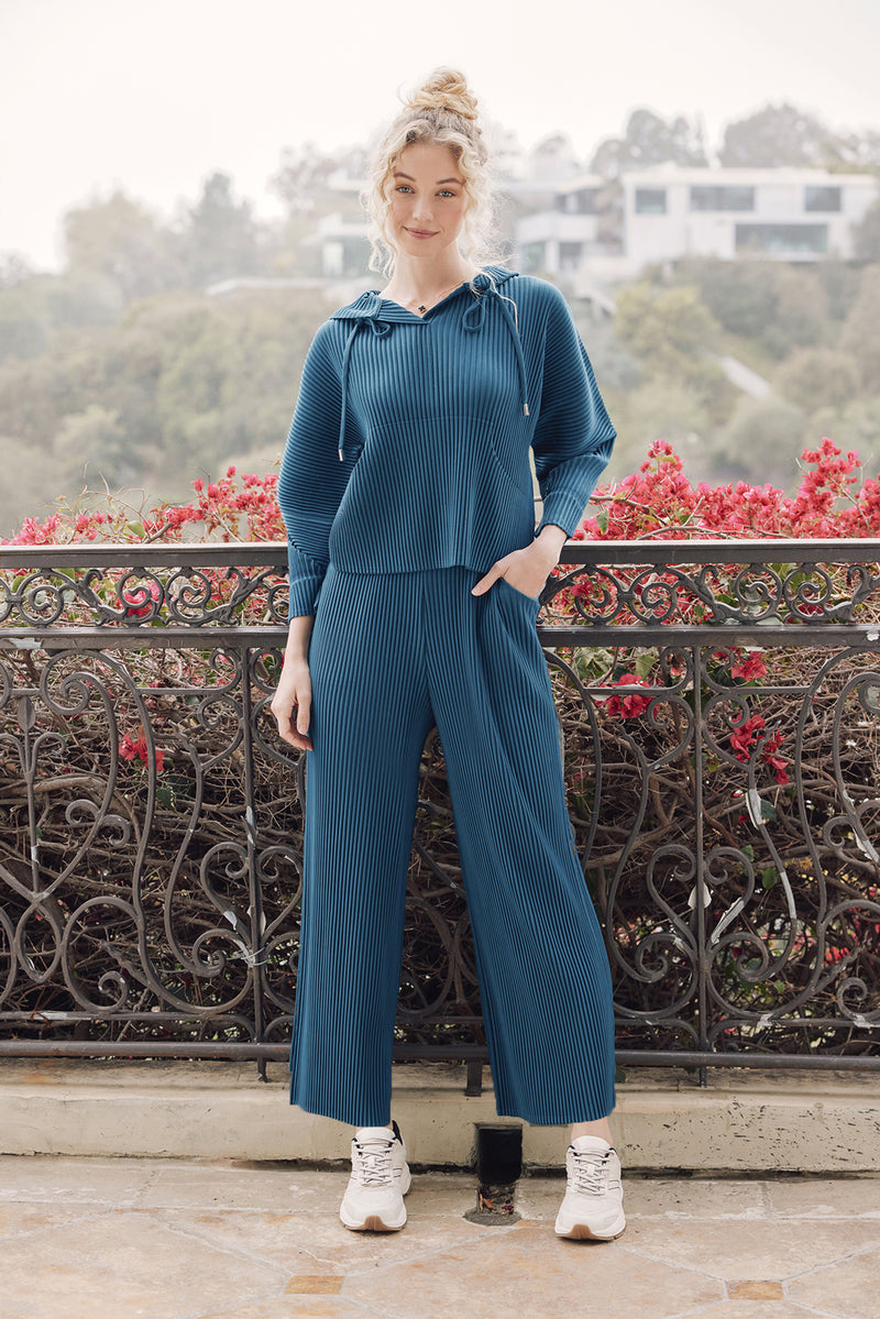 Vivian Double Knit Plissé Straight Pant