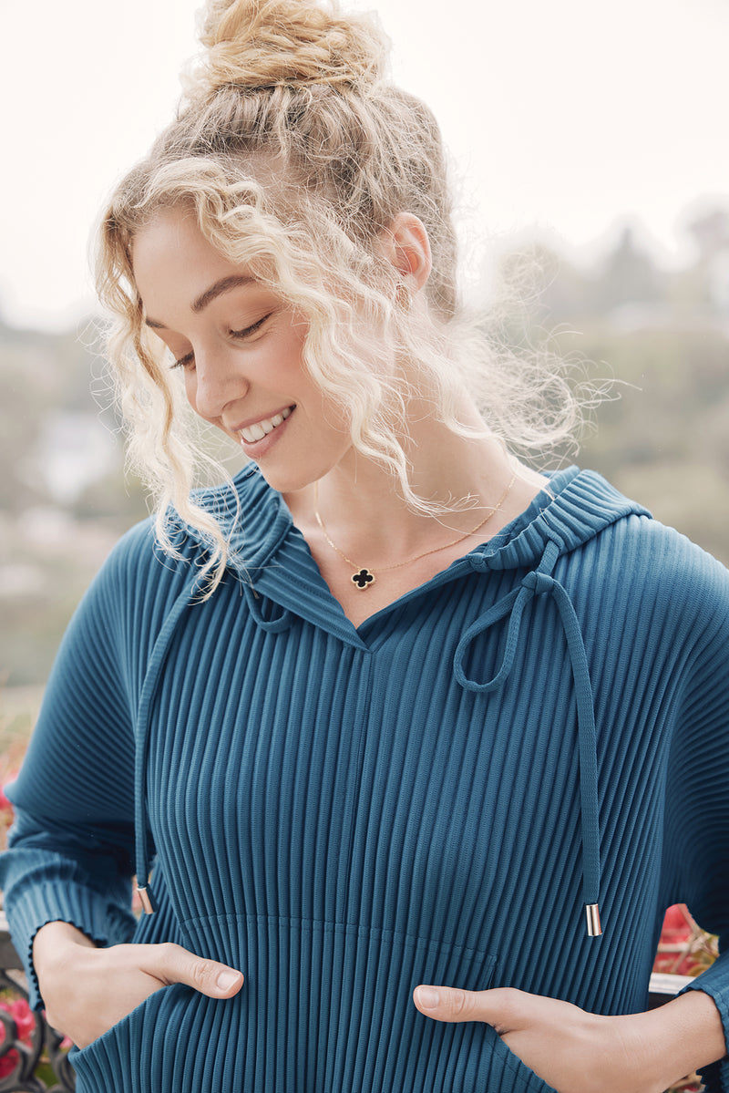 Vivian Hooded Double Knit Plissé Pull Over