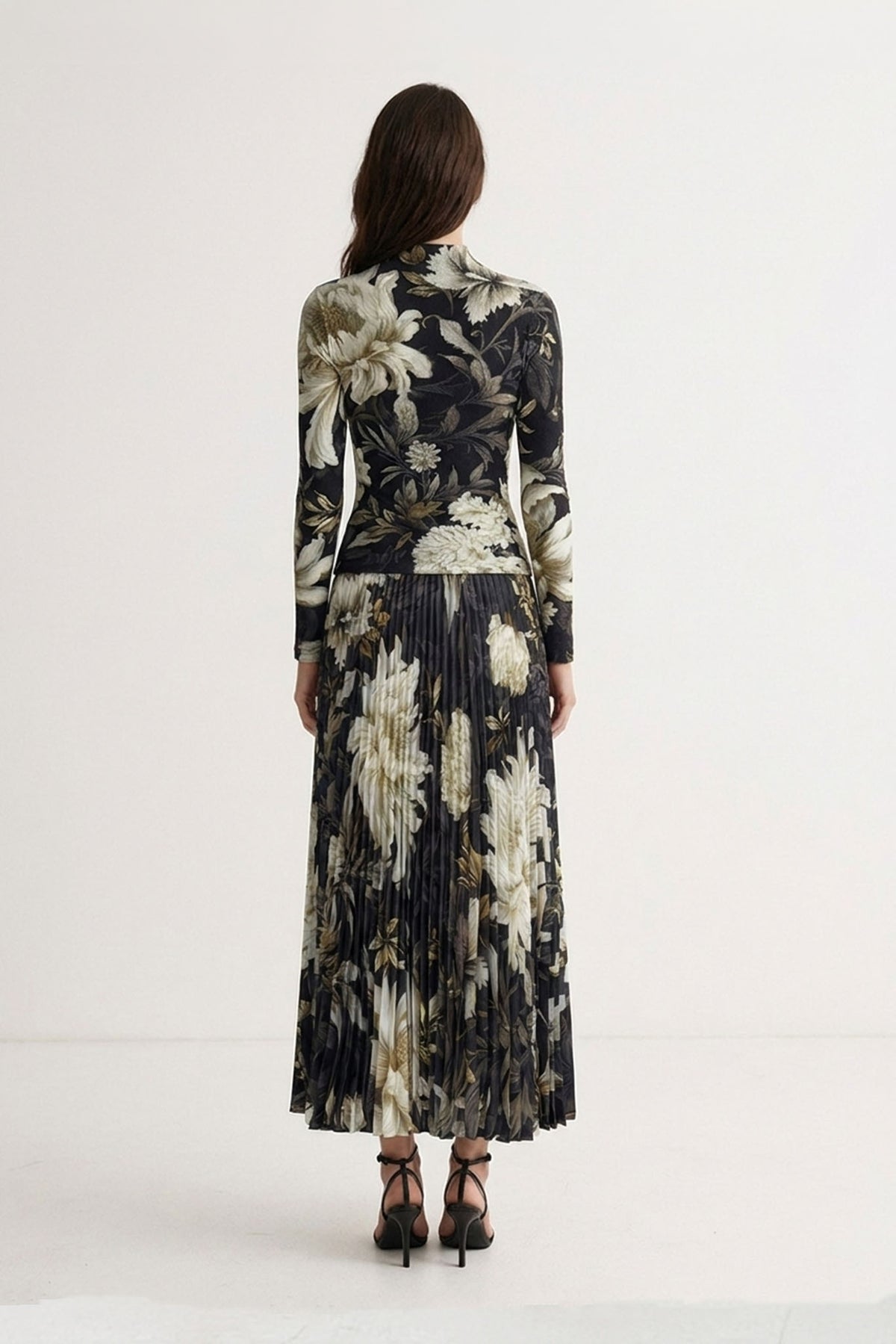 Camellia Pleated Skirt