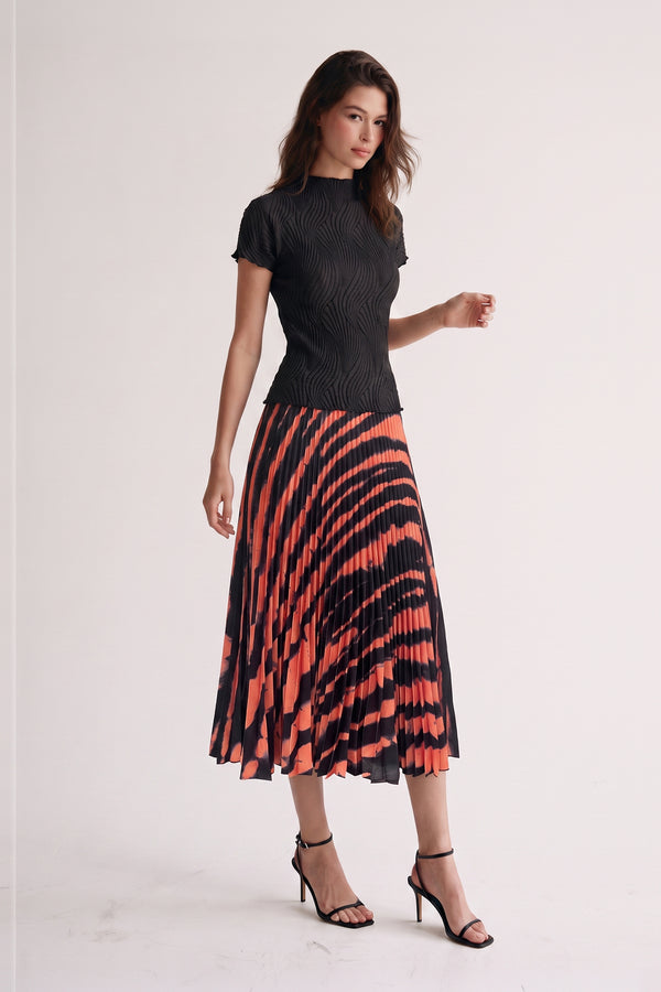 Ivy Lettuce Edge Swirl Jacquard Top