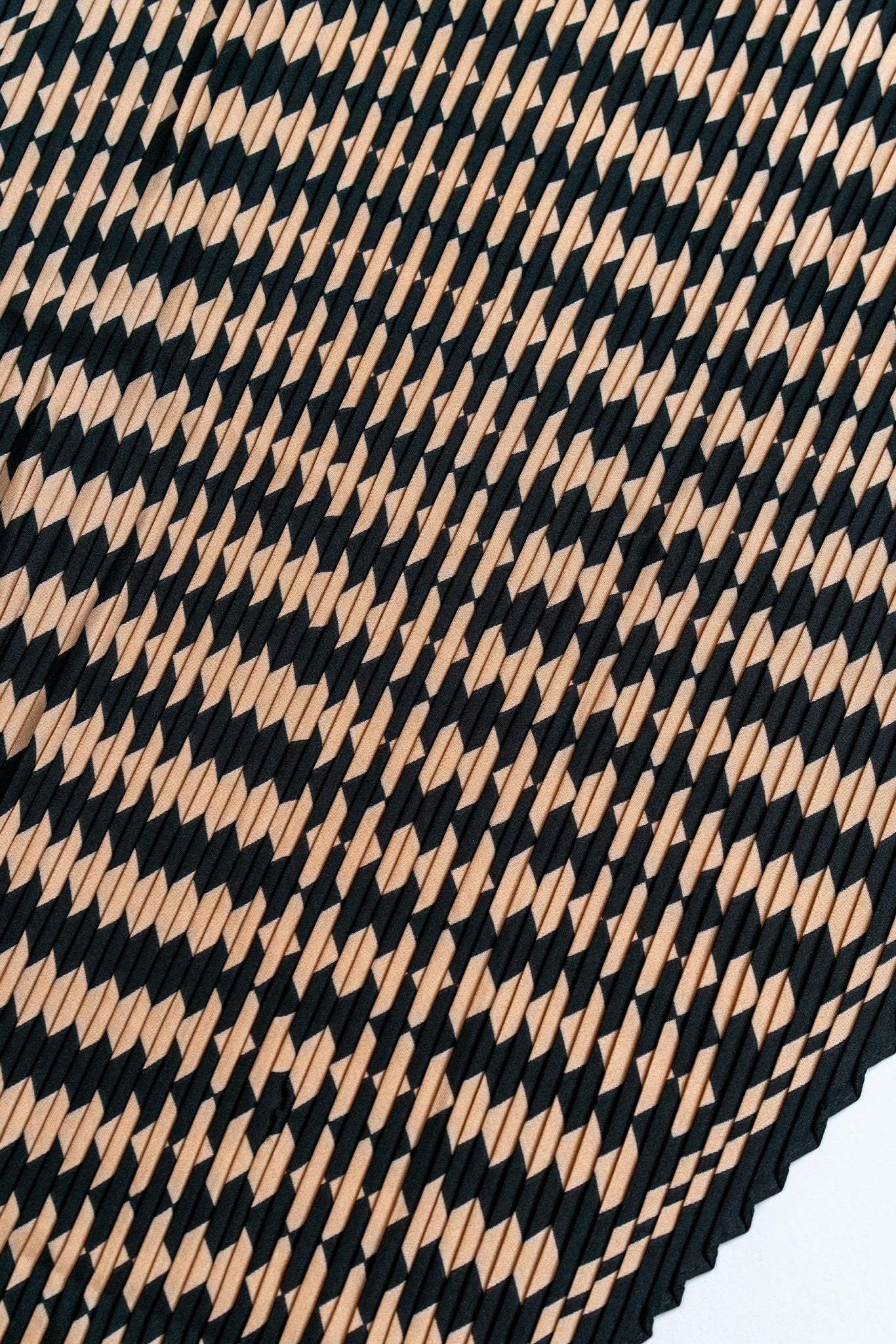 小物 Osmanthus Motif Knitted Scarf Illusionist Infinity Scarf PDF Knitting Pattern — Two of Wands