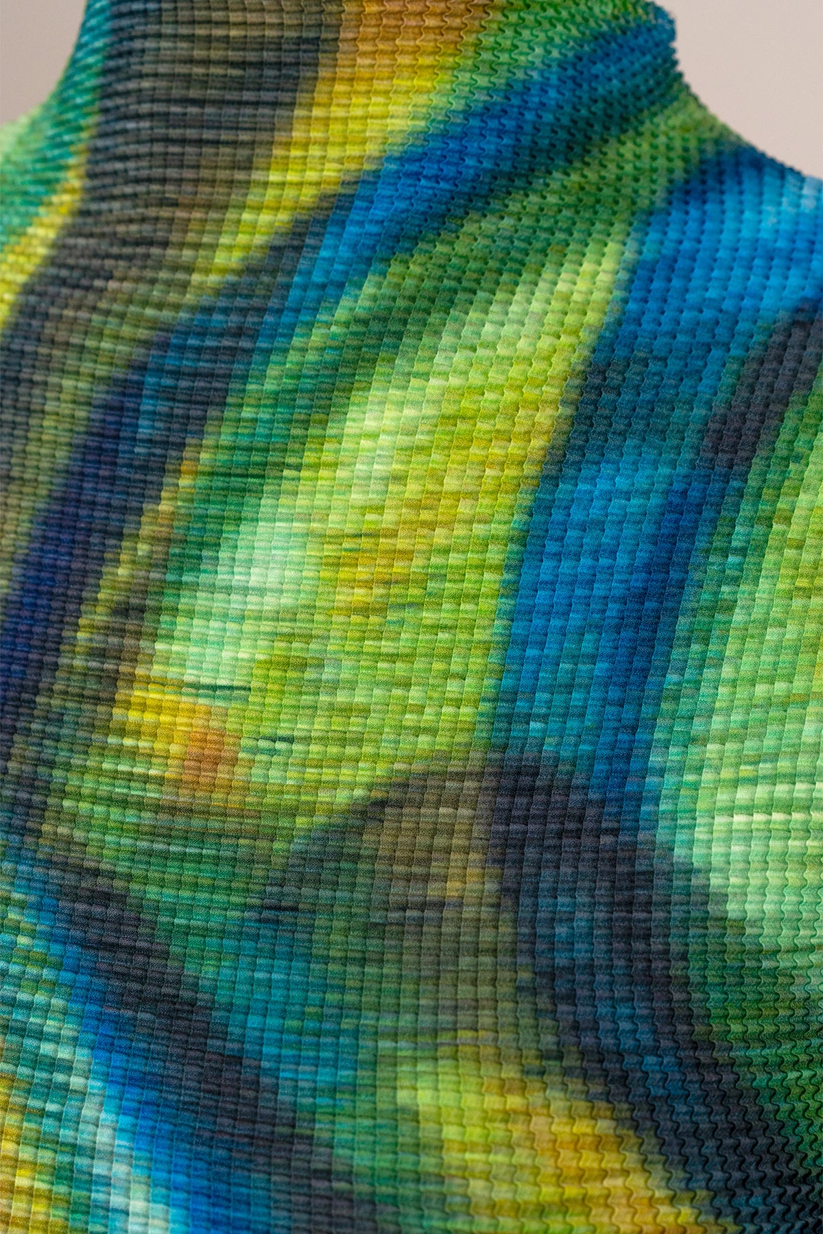 Joy Impressionist Printed 3D Honeycomb Texture Top