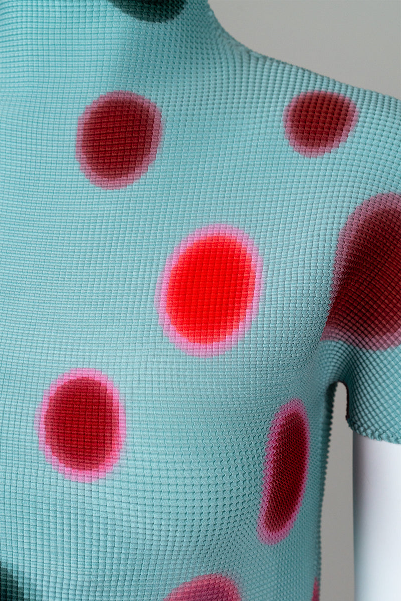 Joy Dot 3D Honeycomb Texture Top