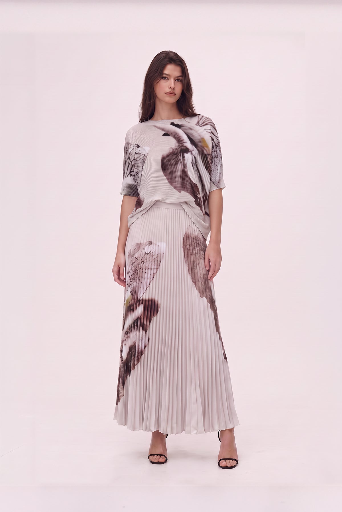 Agata Coral Print 3D Honeycomb Loose Texture Top