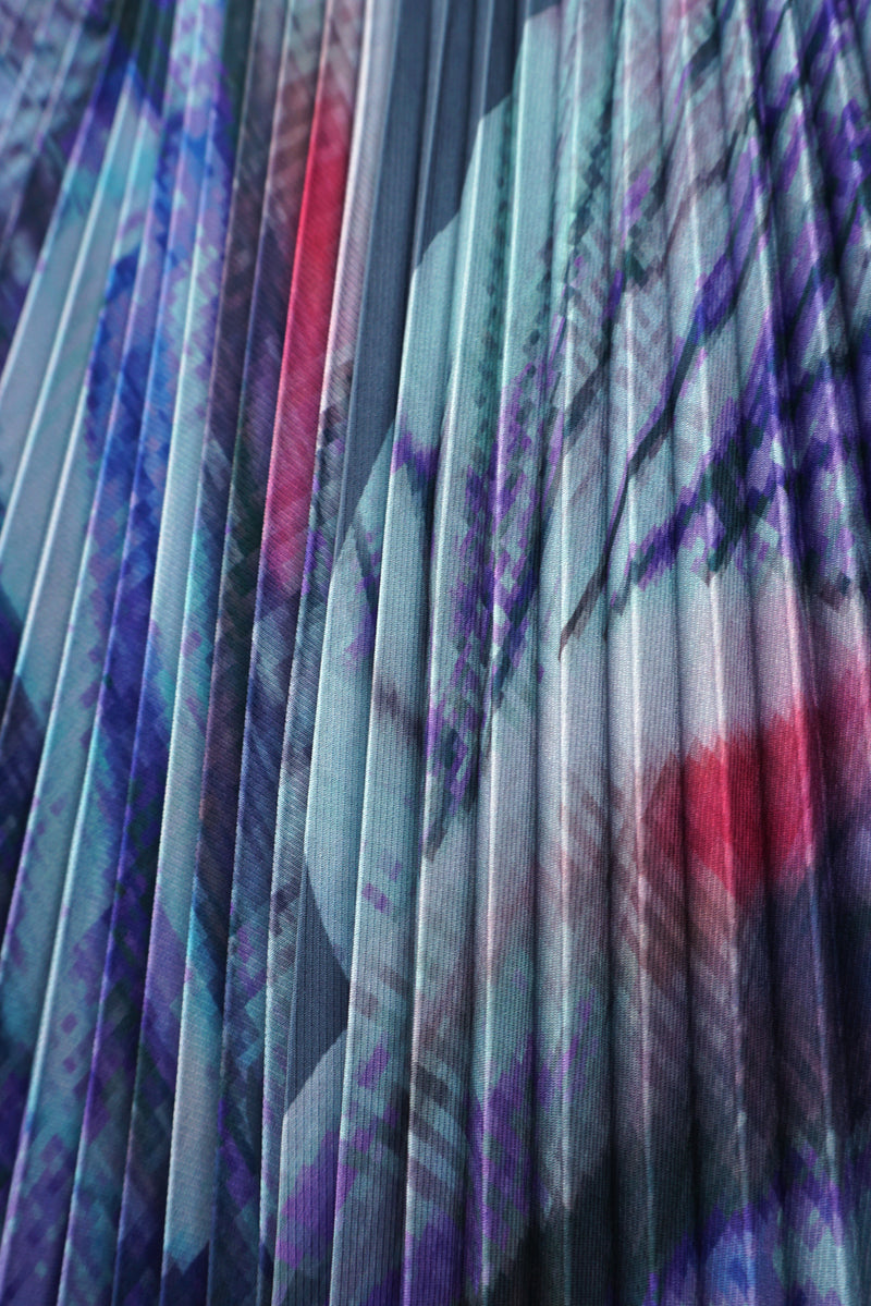 (BACK IN STOCK!) Agata Coral Print Pleated Skirt