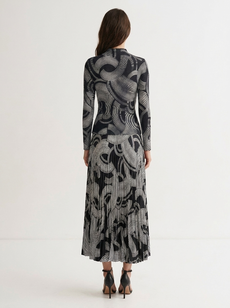 Graphic Clouds 3D Honeycomb Texture Top