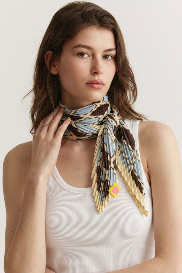 Solana Petit Plissé Scarf