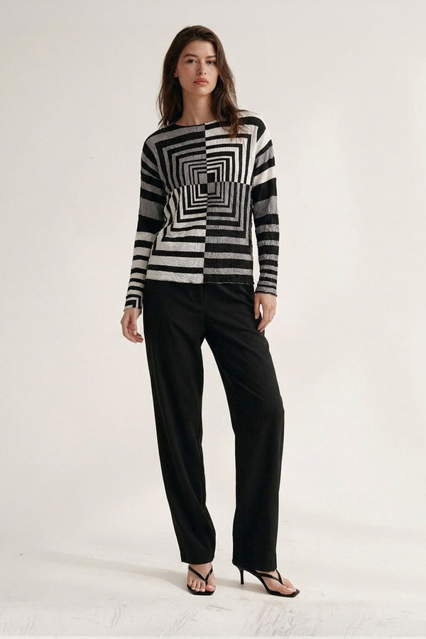 Infinity Frame Texture Top