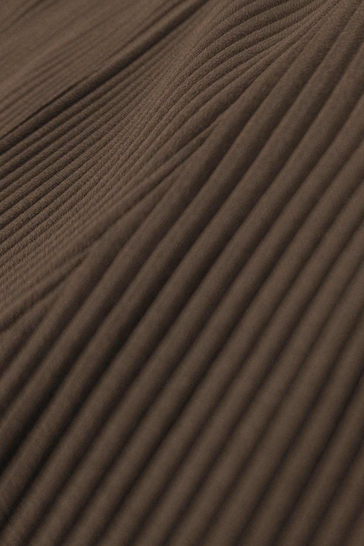Vivian Hooded Double Knit Plissé Pull Over - Chocolate