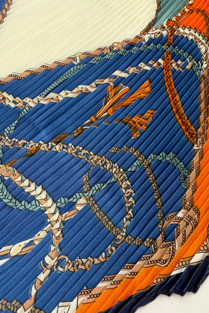 Lila Plissé Petit Scarf