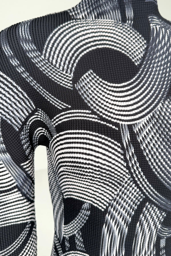 Graphic Clouds 3D Honeycomb Texture Top