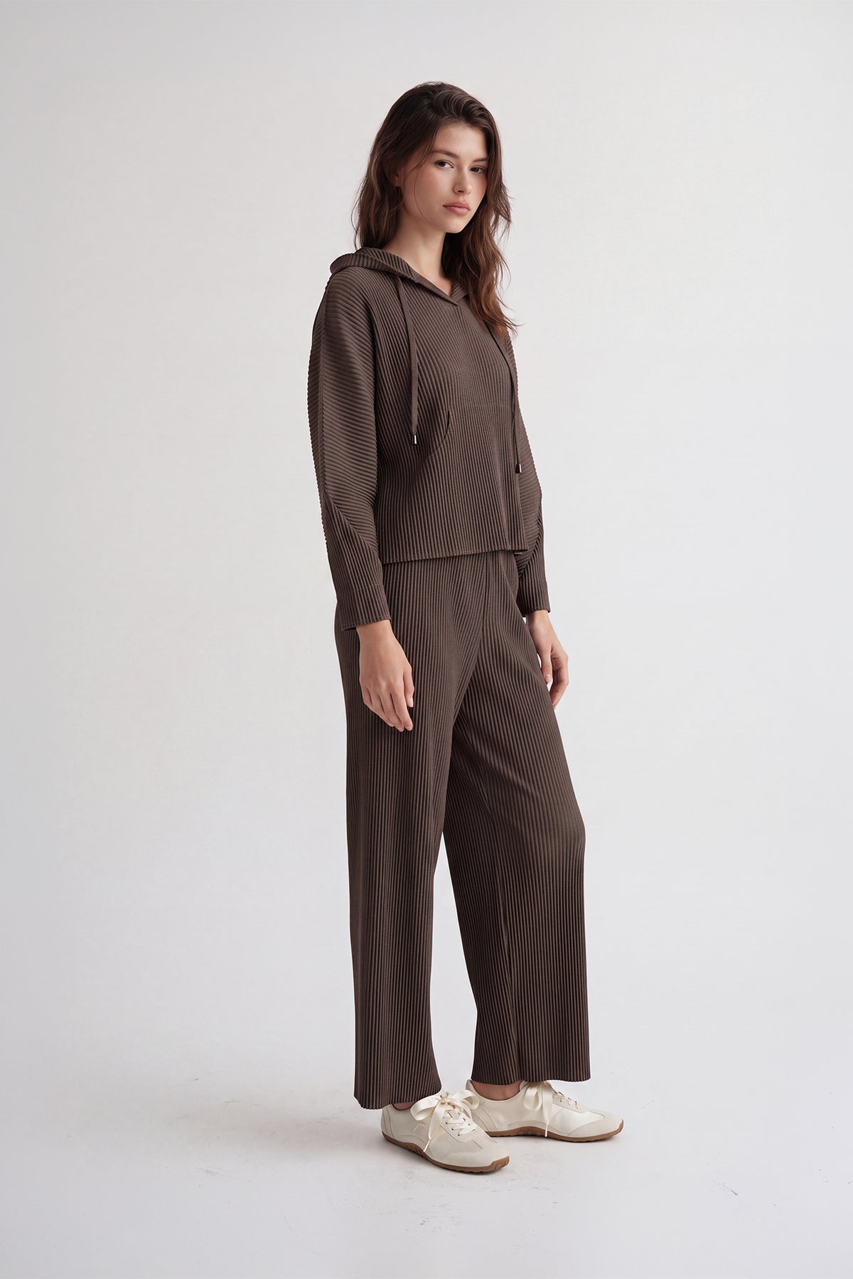 Vivian Double Knit Plissé Straight Pant - Chocolate